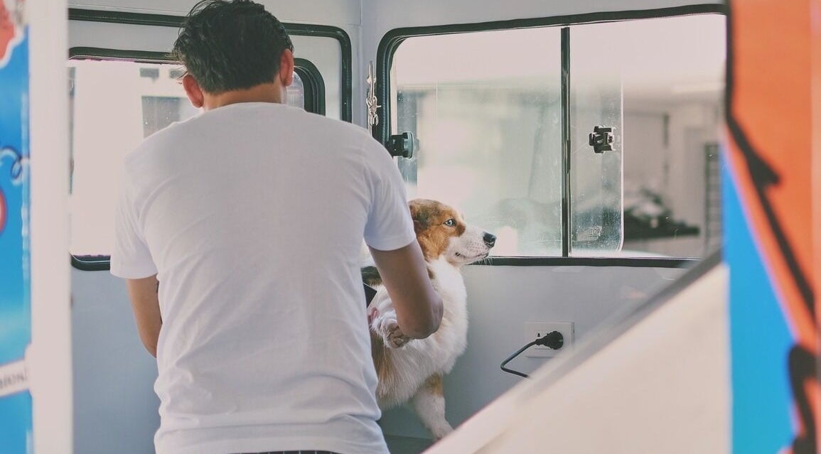 Scoobs And Boops Mobile Pet Grooming in Parañaque, Metro Manila, PH offering dog care in mobile unit.