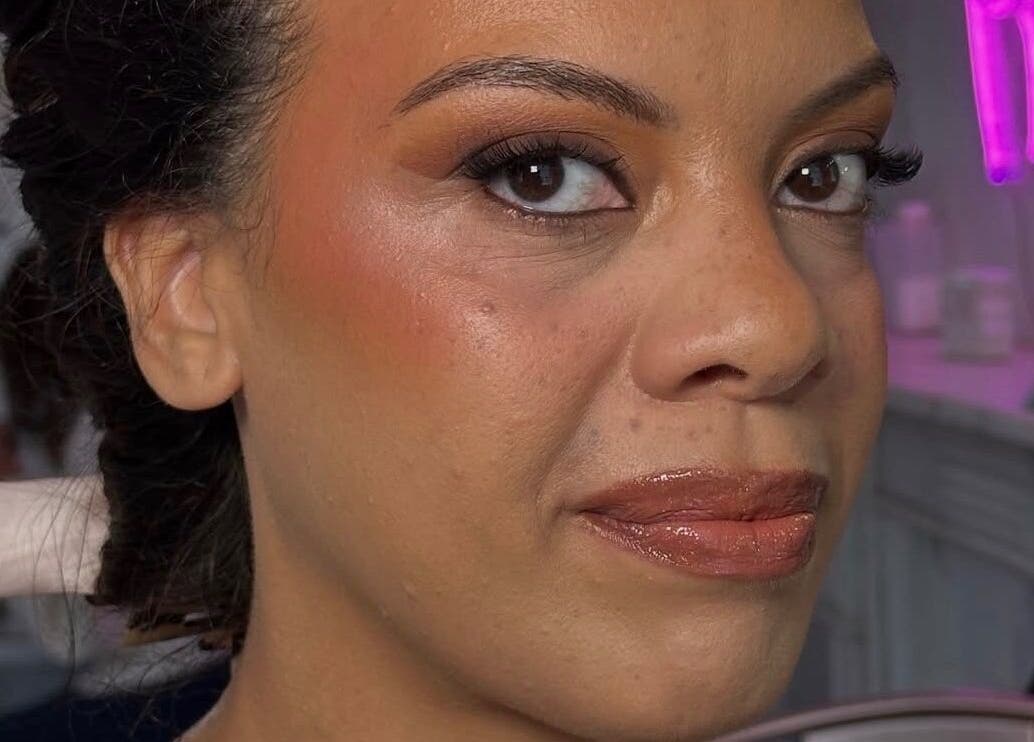 Close-up of a woman's glamorous makeup by Makeupbykian, showcasing vibrant look in Liverpool, England, GB.