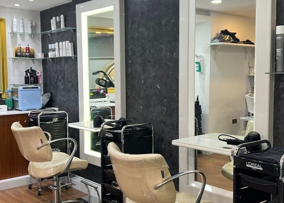 Modern beauty station at Du Monde Ladies Beauty Salon, Abu Dhabi, AE.