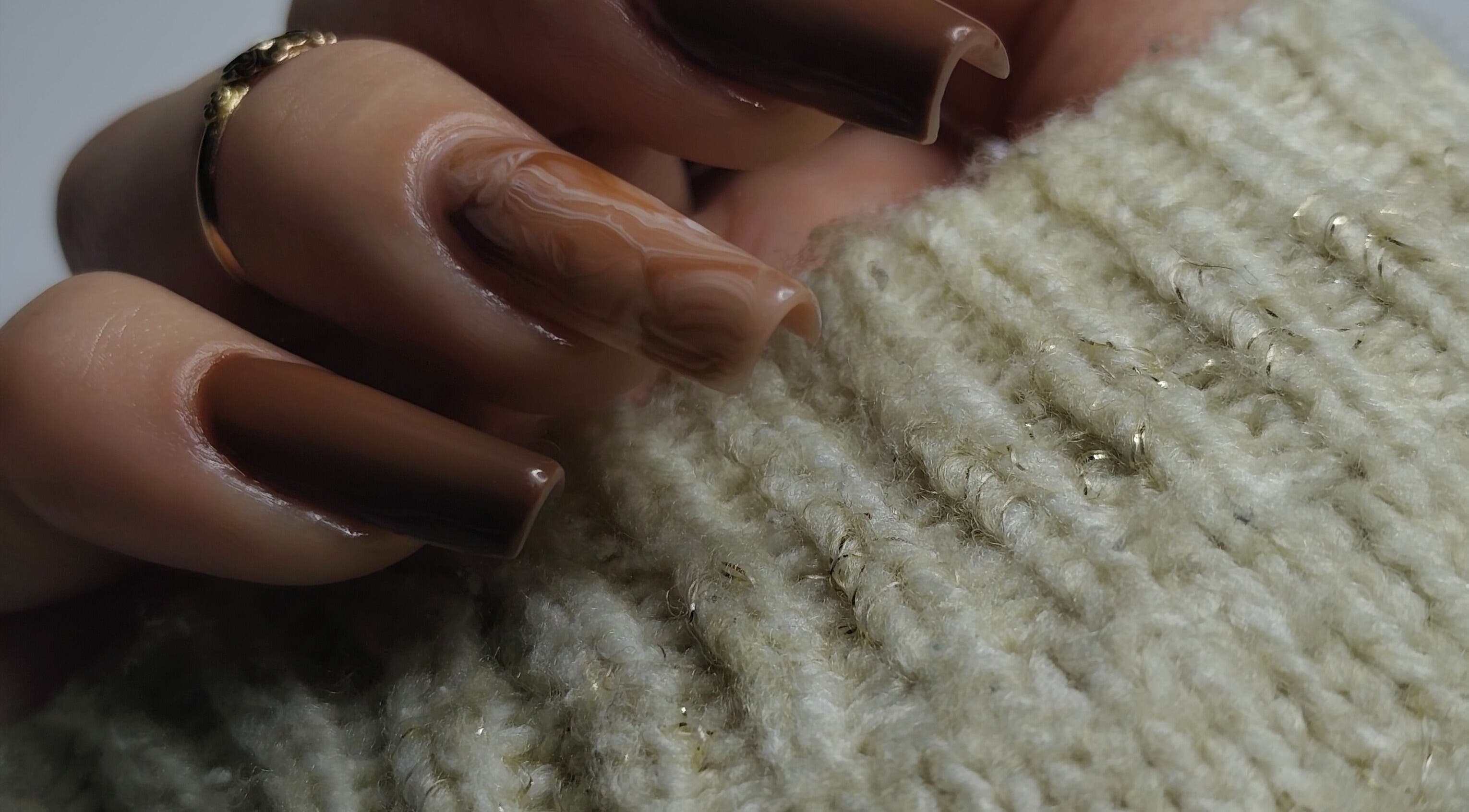 Unhas longas em tom marrom sofisticado por Sara Rosa | NailDesigner em Viseu, Viseu, PT.