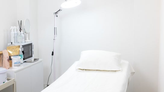 Bangkok Glow Waxing Studio