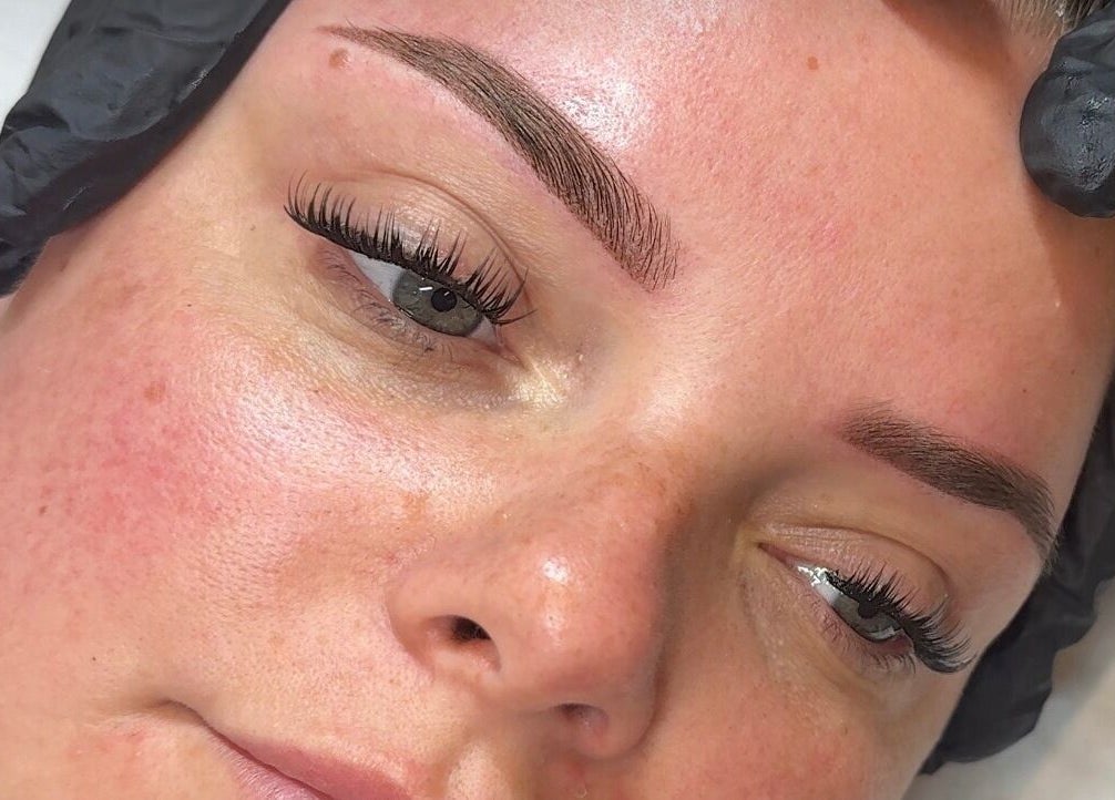 Expert eyebrow treatment at Kerry Johnson Permanent Makeup and Beauty, Newcastle upon Tyne, England, GB.