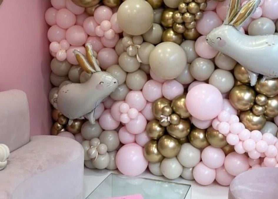 Charming balloon decor at ThebeautyStudioBySoph in Portsmouth, England, GB adds a playful, serene touch.