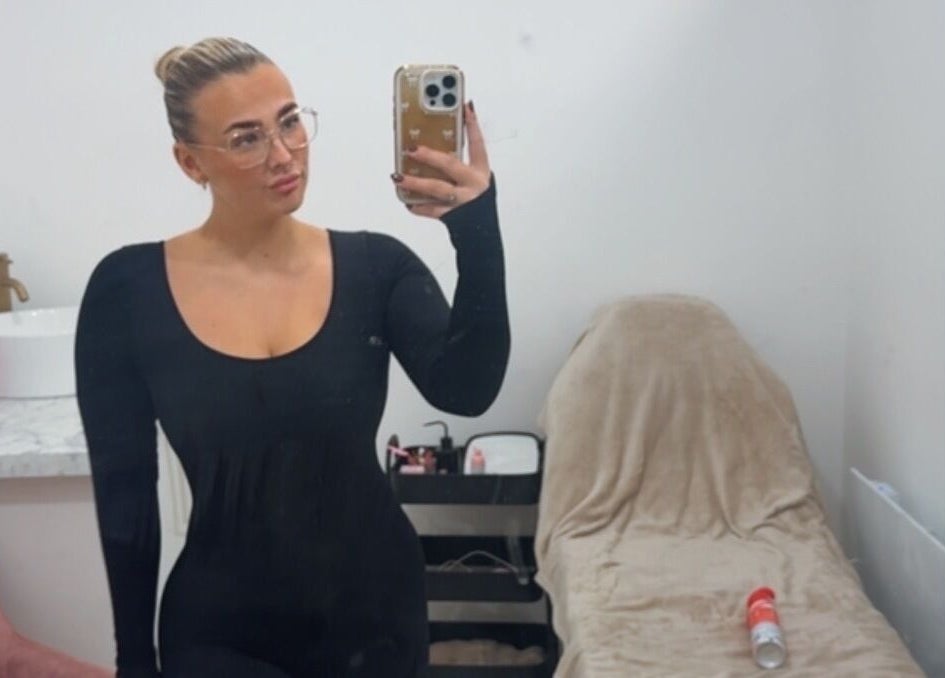 Inside ThebeautyStudioBySoph, Portsmouth, England. A modern beauty room with a stylish chair and vanity.