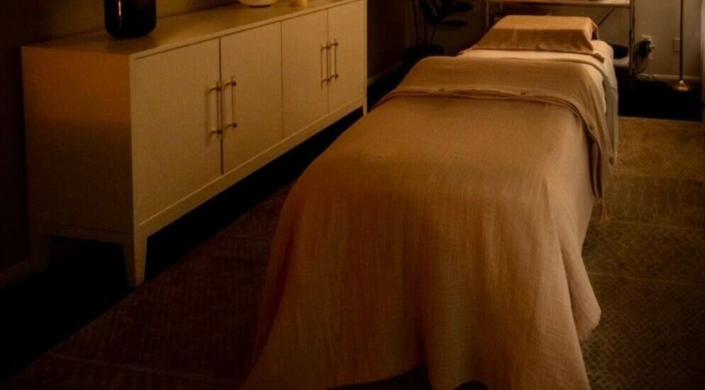 Relaxing massage room at Firgunwellness Yerevan, Yerevan, Yerevan, AM, with soft lighting and cozy atmosphere.