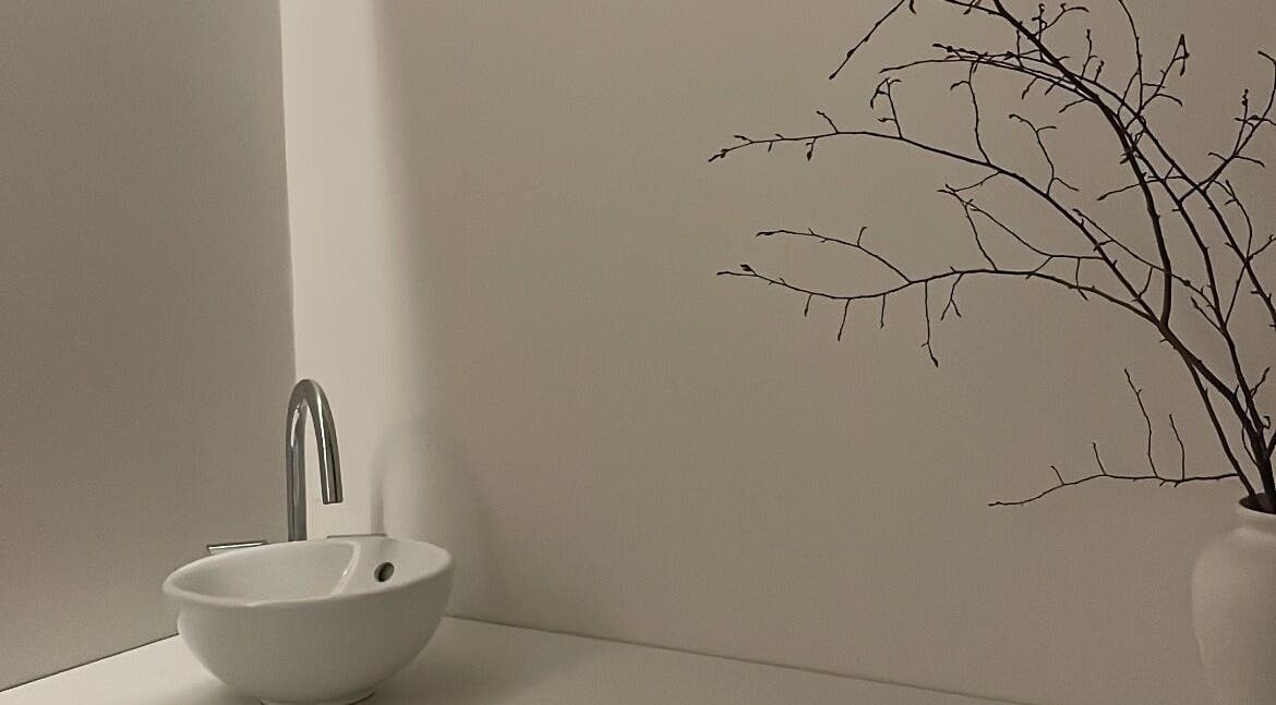 Elegant sink with minimalist design at Wynter and Co, Newcastle upon Tyne, England, GB. Modern and inviting.