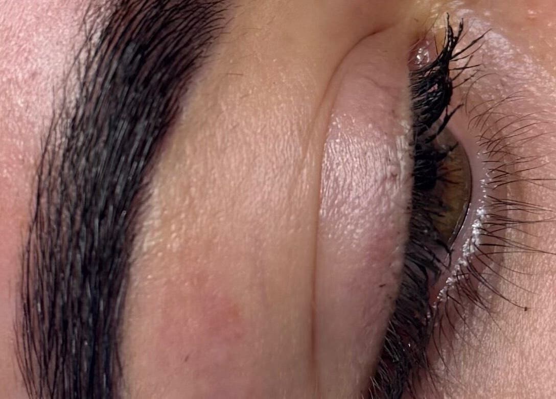 Close-up of expertly shaped eyebrow at 14eleganceavenue, South Shields, England, GB.