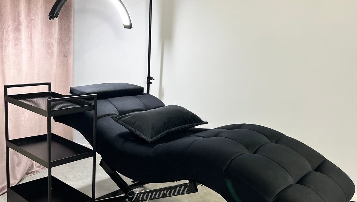 Luxurious treatment chair at Elora Co Beauty, Johannesburg, Gauteng, ZA, with a modern aesthetic.
