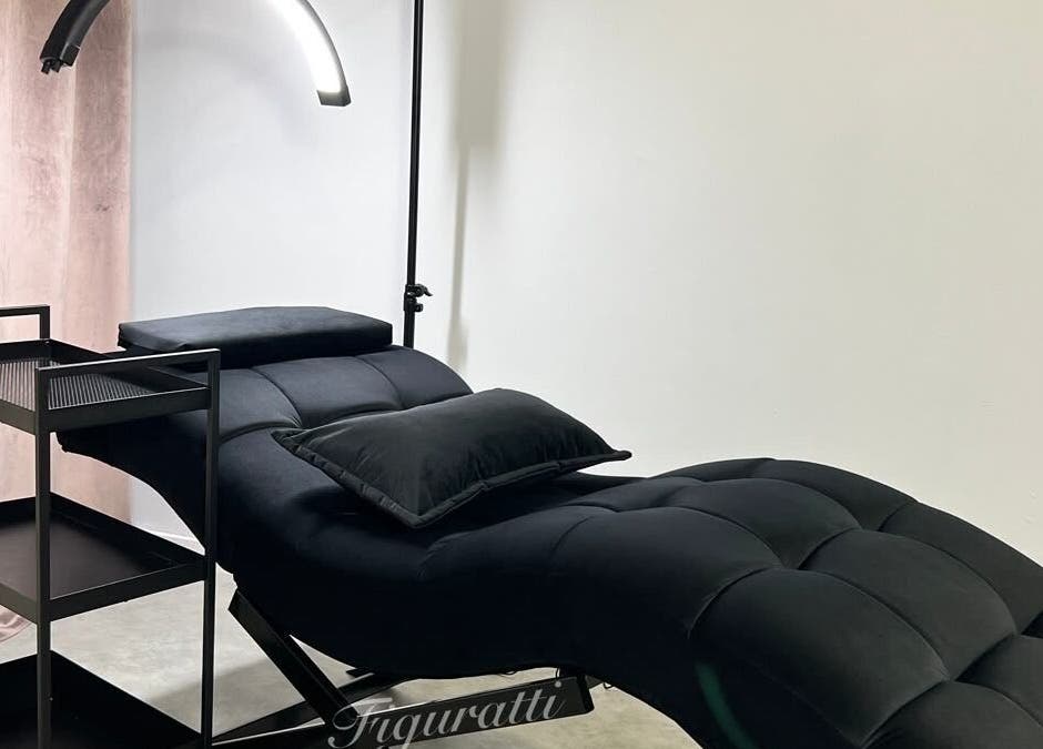 Luxurious treatment chair at Elora Co Beauty, Johannesburg, Gauteng, ZA, with a modern aesthetic.