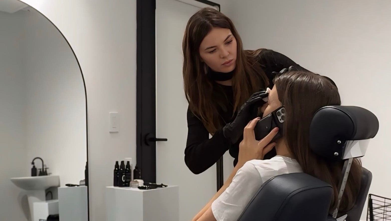 Beauté Era professional performs beauty treatment in Glendale, California, US.