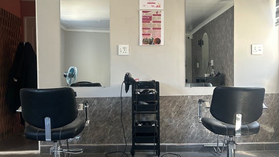 Excelle Hair Clinic And Training