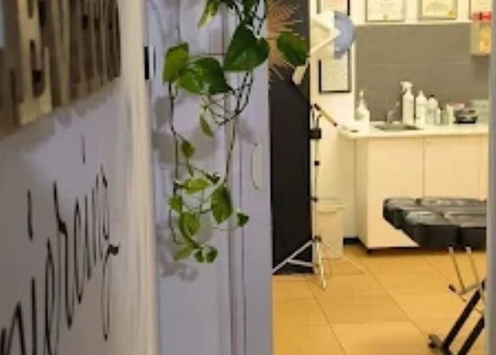 Interno raffinato di Piercing - Lev.19:28 Frosinone a Frosinone, Lazio, IT