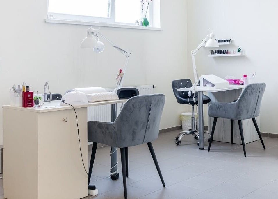 Šviesus manikiūro salonas Nails City, Vilnius, Vilniaus Apskritis, LT.