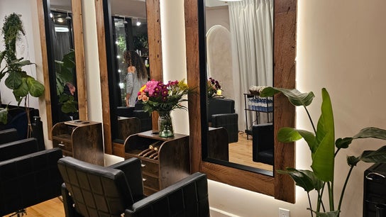 Éclat Naturel studio INC