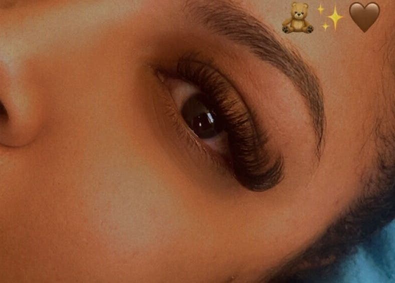 Extension cil professionnel par Beauty Lyhana, Le Lamentin, Fort-de-france, MQ, pour un regard captivant.