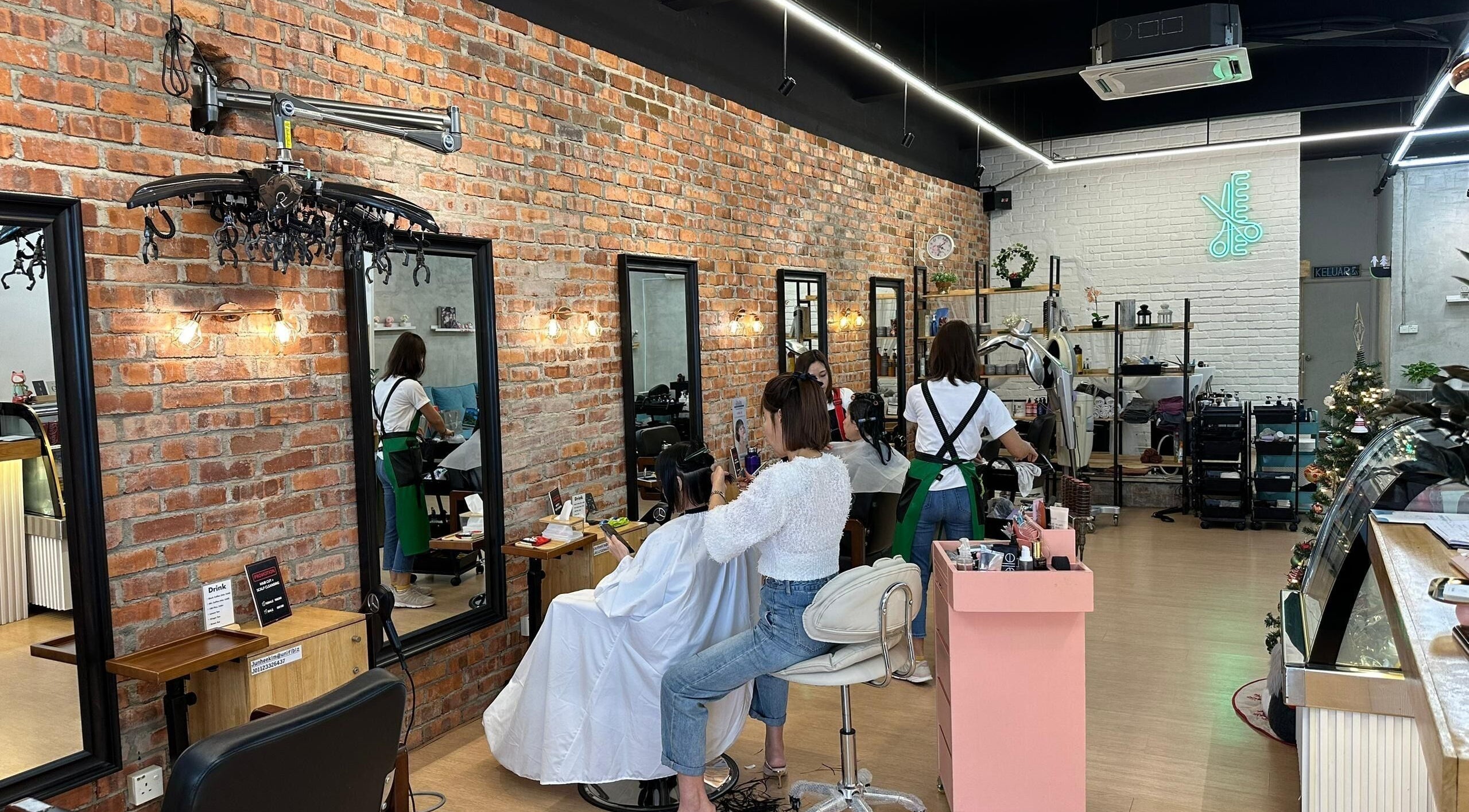 Inside Su by jenice hair, Petaling Jaya, Selangor, MY: stylish salon interior with clients and stylists.