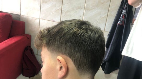 Vini Oliveira Barber