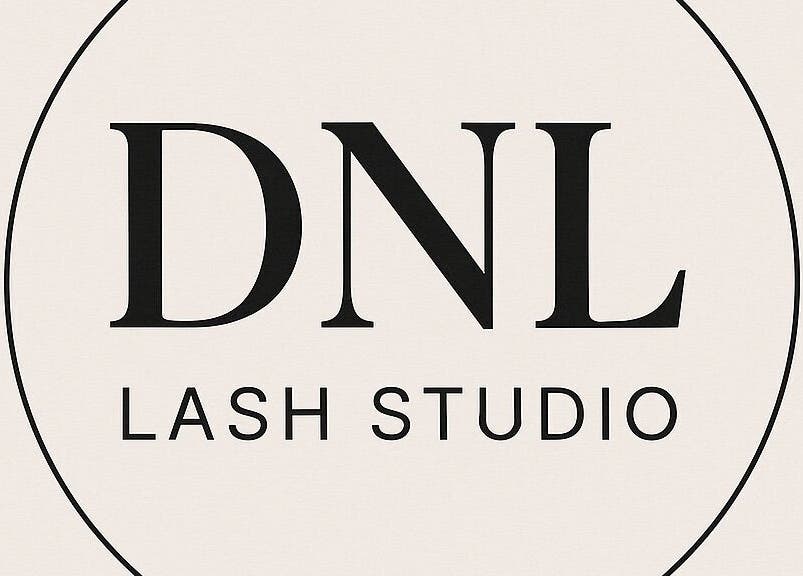 DNL Lash Studio logo, showcasing premium beauty services in Hialeah, Florida, US.