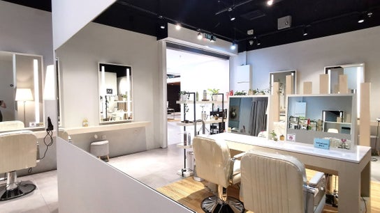 M SQUARE LIFESTYLE SALON