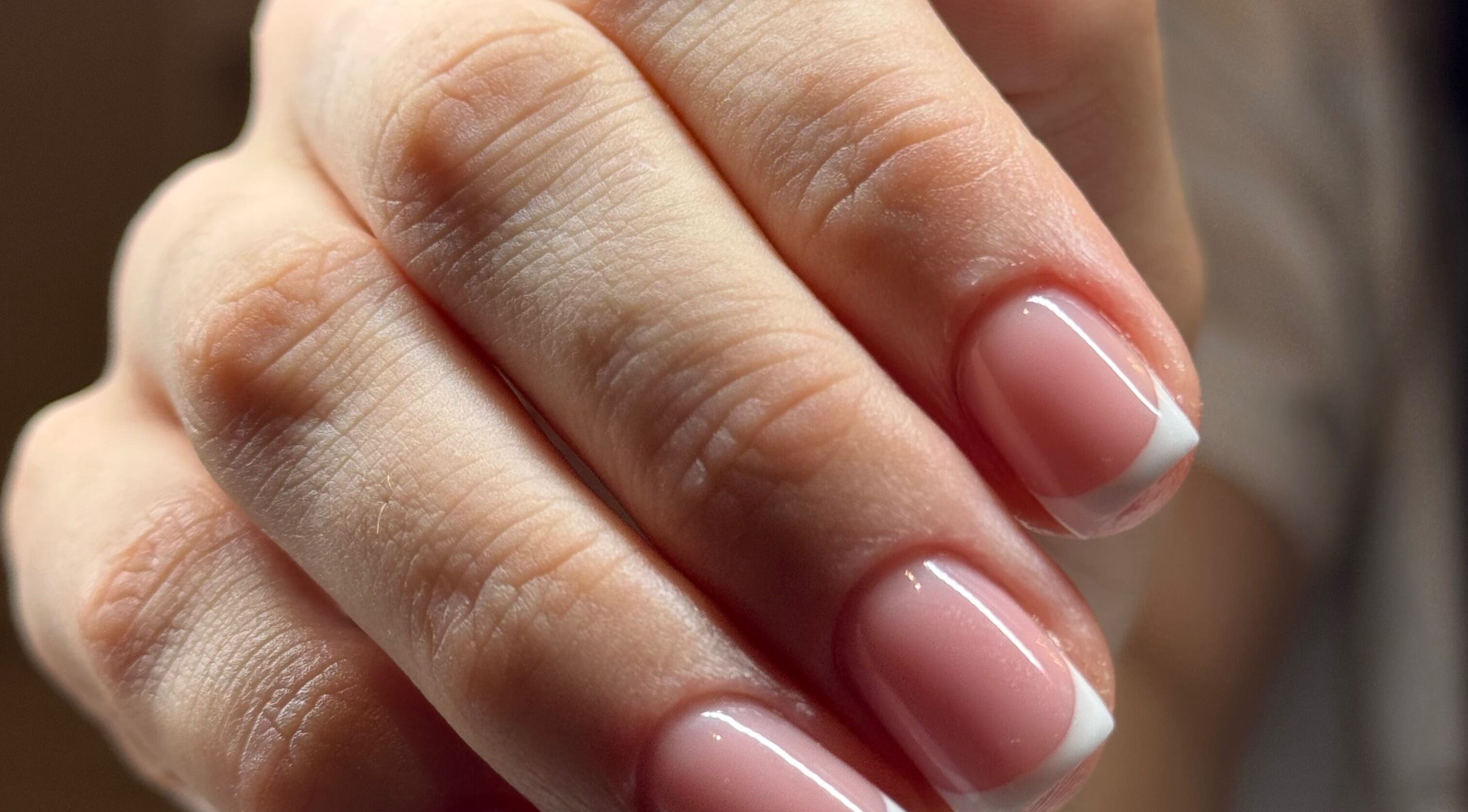 Вишуканий французький манікюр в Samoilenko Kateryna, Слайго, County Sligo, IE.