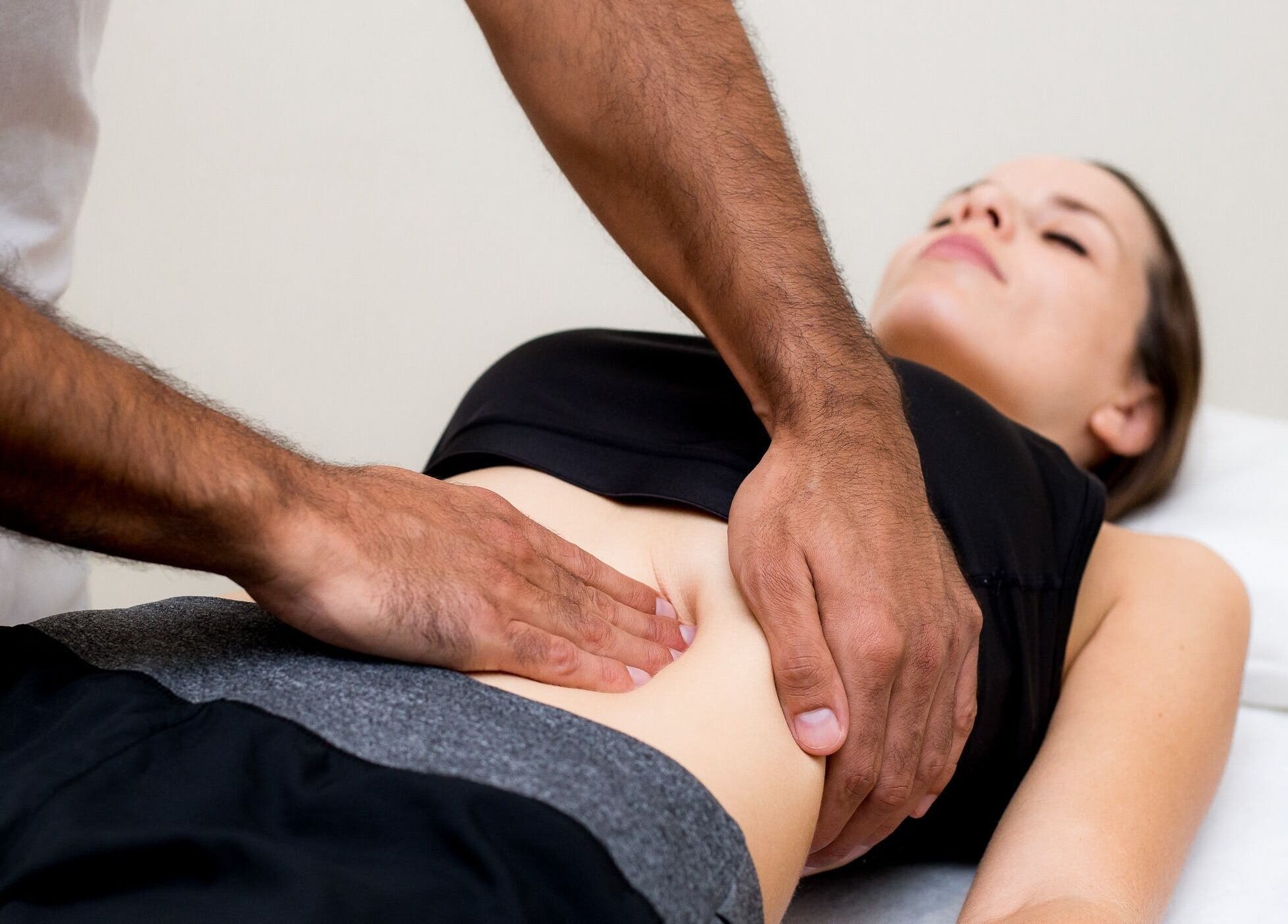 Tratamiento osteopático en Osteopatia Playa, Playa del Carmen, Quintana Roo, MX, para una mejor salud y bienestar.