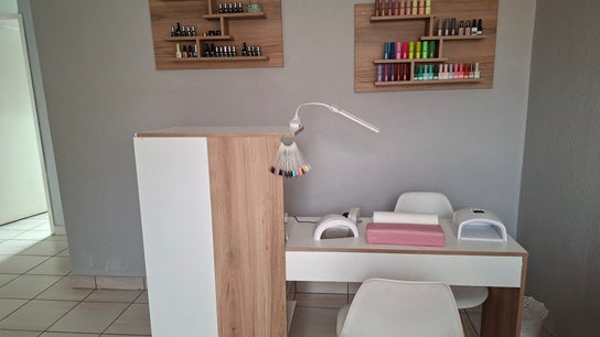 Evercure Nail Salon