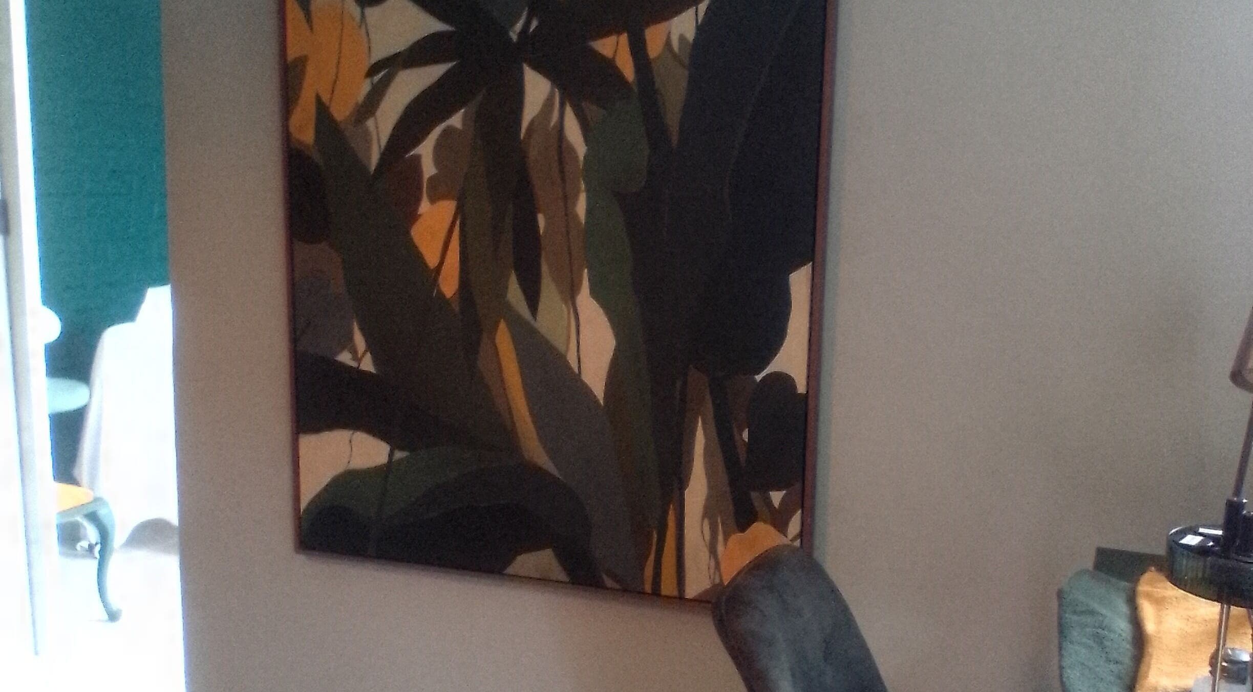 Chic interior with abstract art at PURE GLAM (Port Elizabeth), Gqeberha, Eastern Cape, ZA.