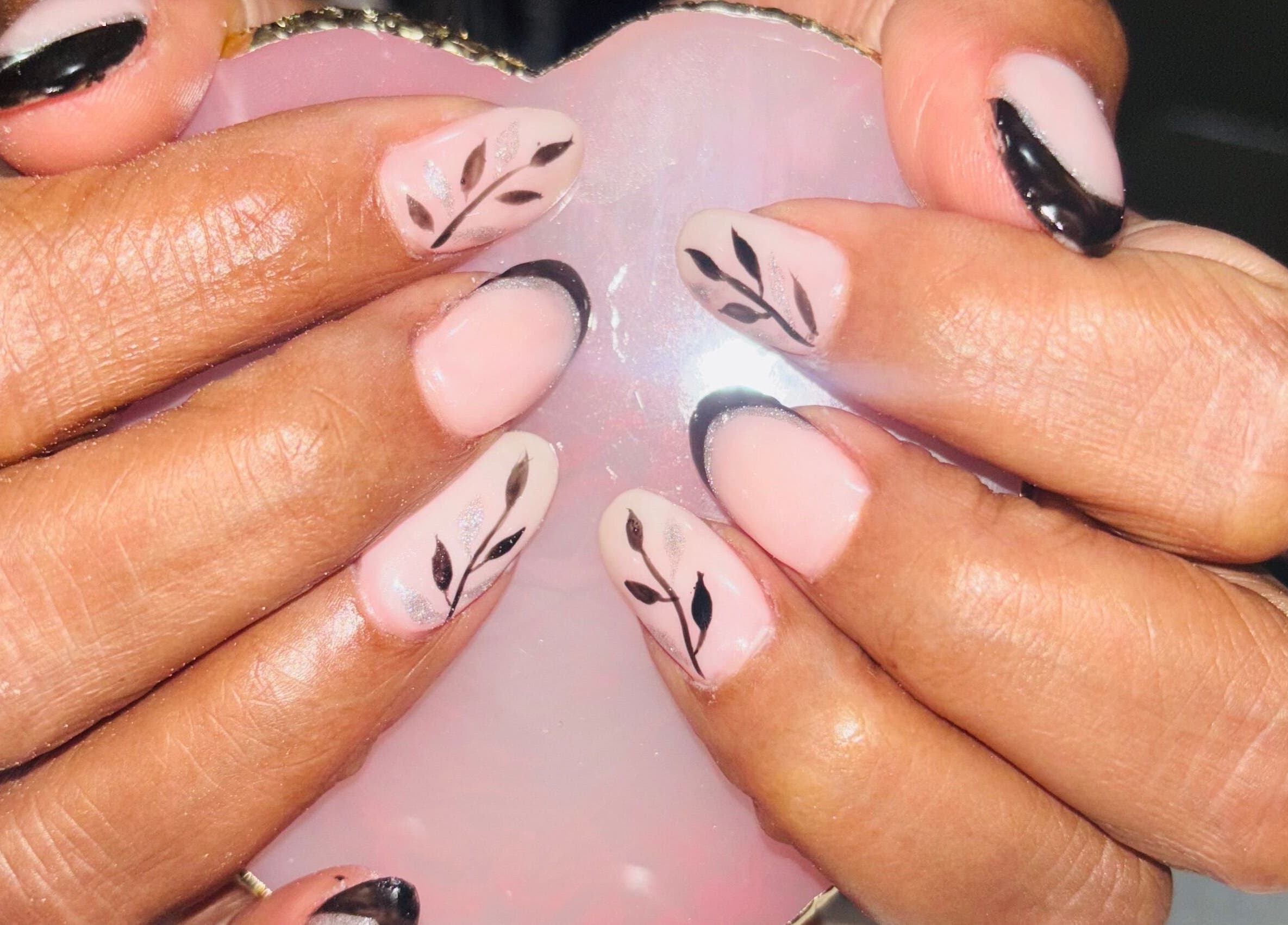 Beautiful black leaf pattern nails by Nails by Nelz, Alberton, Gauteng, ZA.