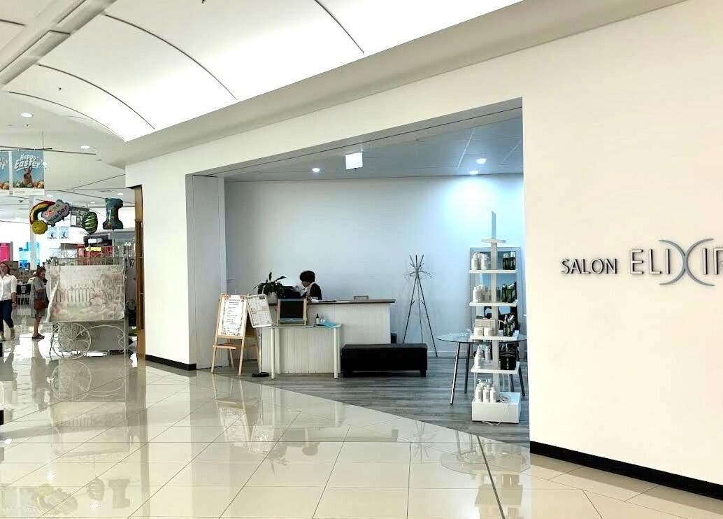 Front view of Elixir eyelash extensions salon in Southport, Queensland, AU showcasing welcoming reception.