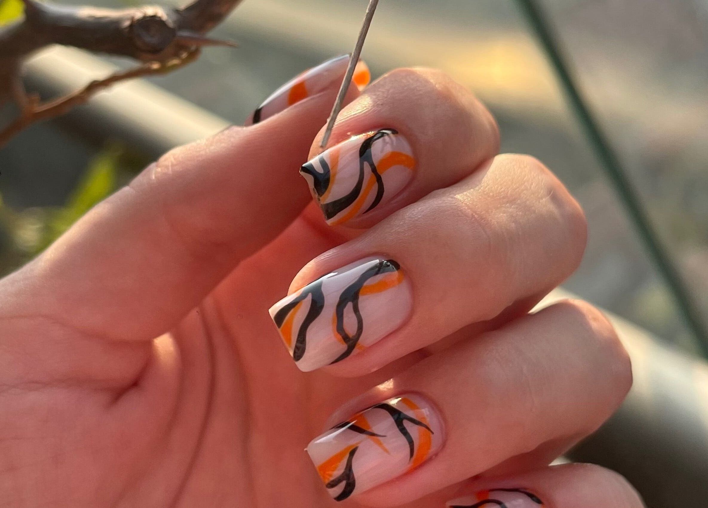 Móng tay nghệ thuật sáng tạo tại Redpetals.studio.hanoi, Hà Nội, Hà Nội, VN.