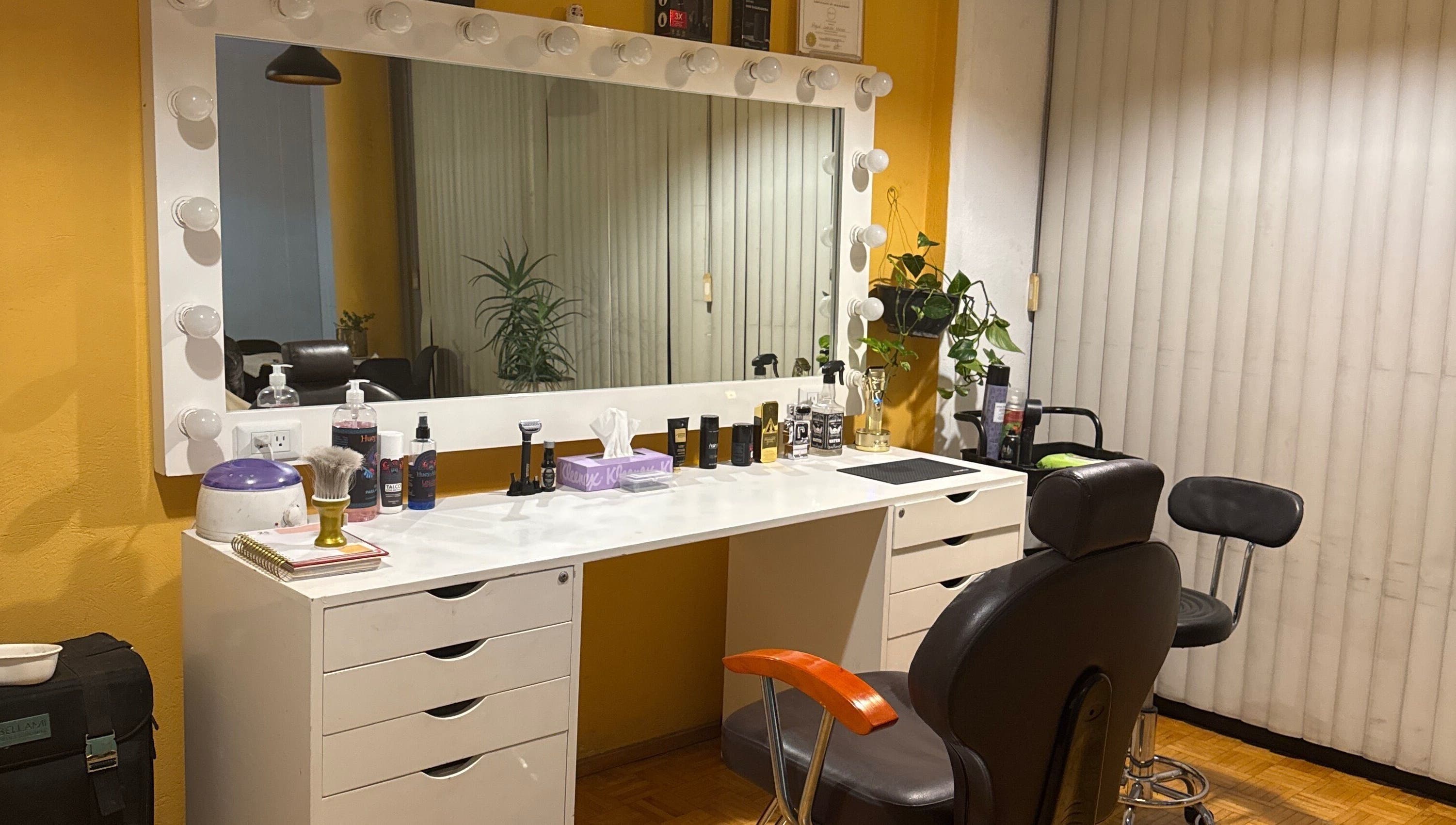 Mikellspa vanity setup at Ciudad De México, MX featuring a well-appointed beauty station.
