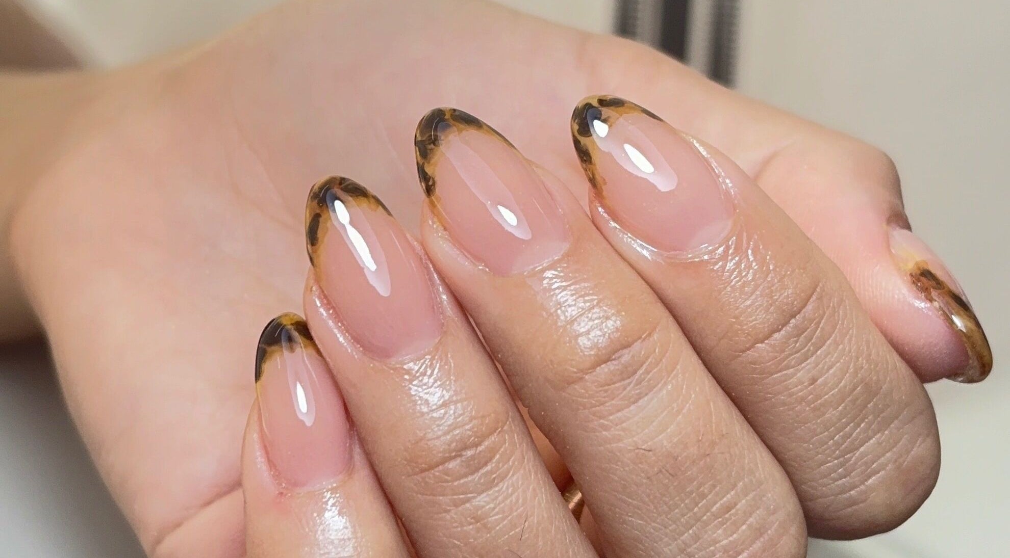 Elegant tortoiseshell nails done at Maritza Garnica in Jesús María, Jalisco, MX. Stunning manicure designs.