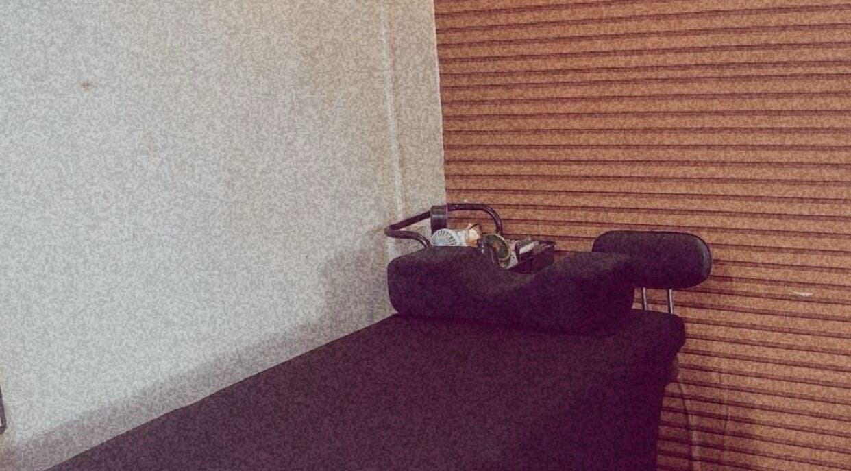 Massage bed in a tranquil room at Beauty by Kiraa, Lagos, Lagos, NG, ideal for relaxation and wellness.