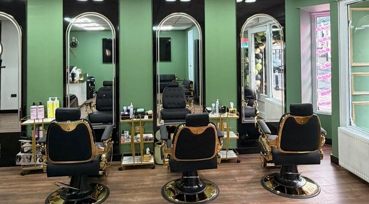 Elegant salon chairs and mirrors at ELARA BEAUTY in Tranent, Scotland, GB, offering a luxurious experience.