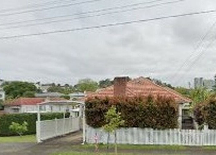 Charming exterior of Harmony River - Home Studio in Sandringham, Auckland, NZ, offering a peaceful wellness escape.