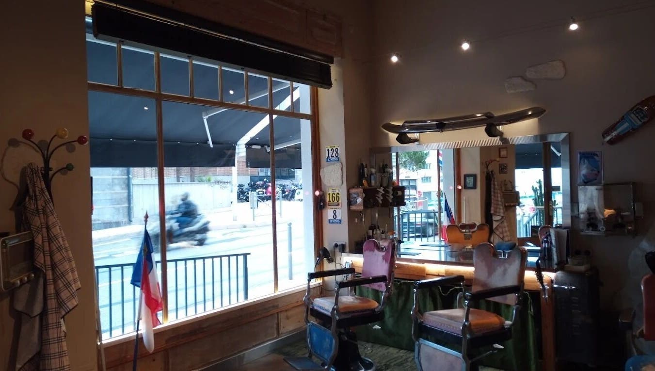 Intérieur vintage de mArco artisan coiffeur à Cap-d'ail, Provence-alpes-côte D'azur, FR.