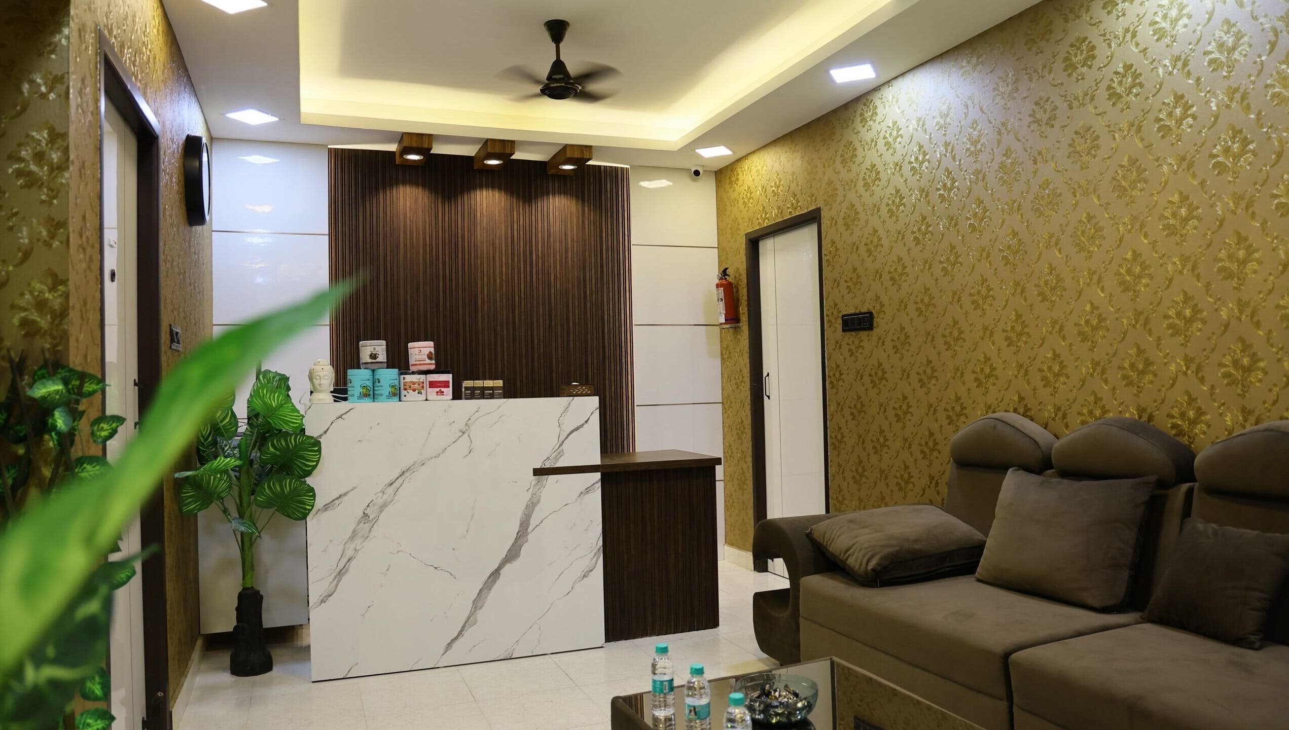 Reception area at Blue Lounge Spa Kolathur, an inviting and luxurious space in Chennai, Tamil Nadu, IN.
