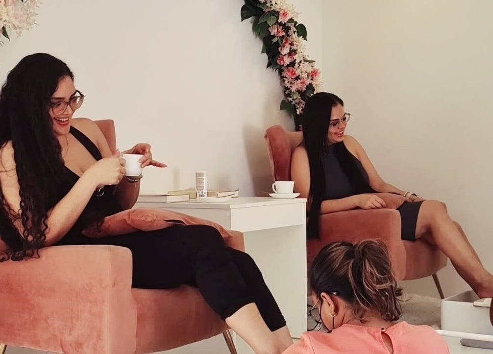 Relaxing pedicure at Blossombeautybar, Paramaribo, Paramaribo, SR with clients enjoying services.