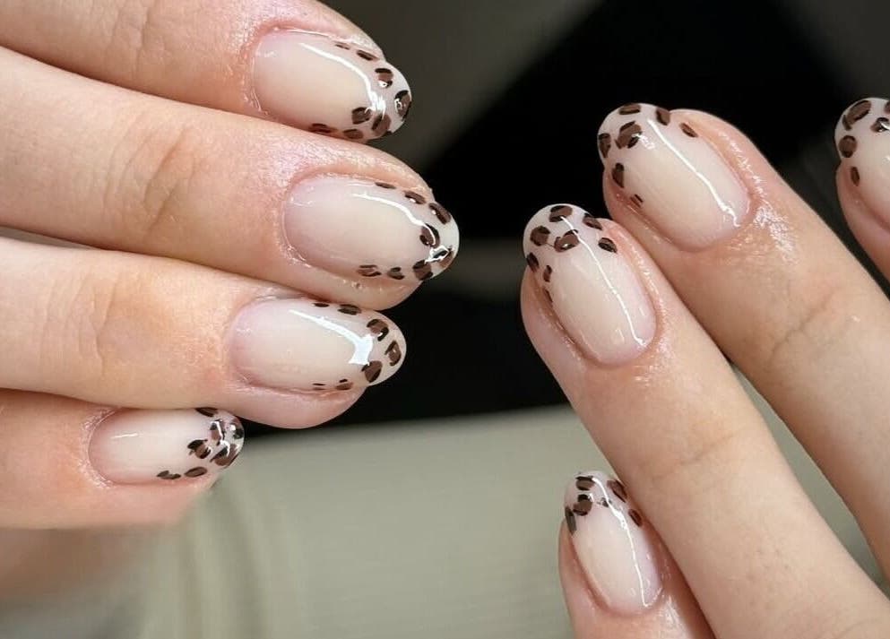Μανικιούρ με λεοπάρ σχέδιο από το Beauty_Studio28, Borehamwood, England, GB.