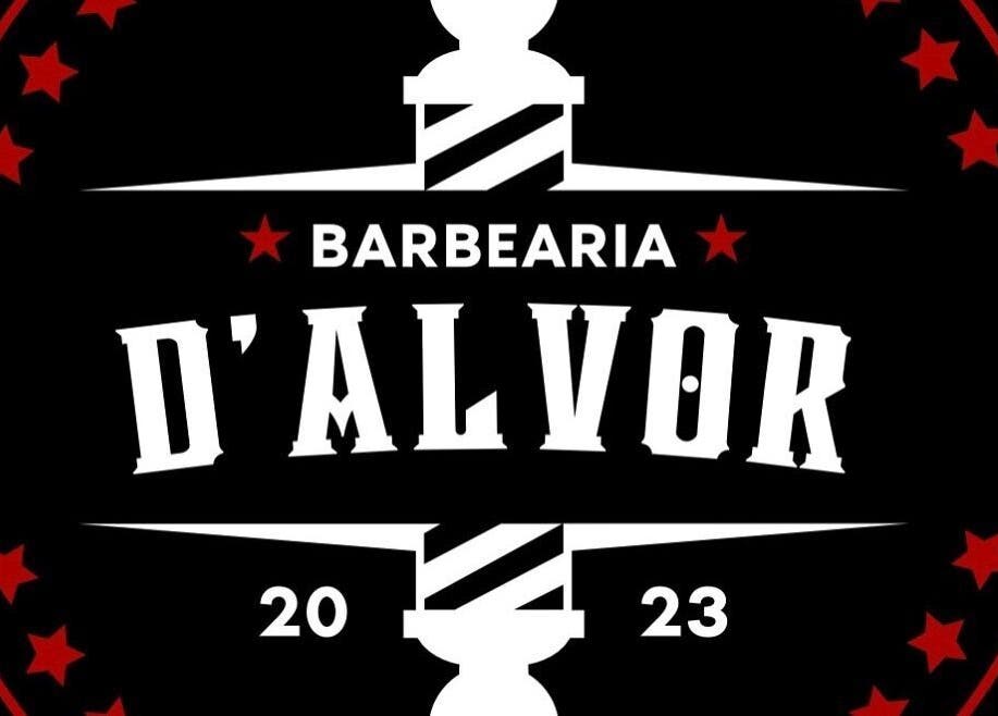 Logotipo vintage da Barbearia D'Alvor em Alvor, Faro, PT, com design icônico de barbearia.
