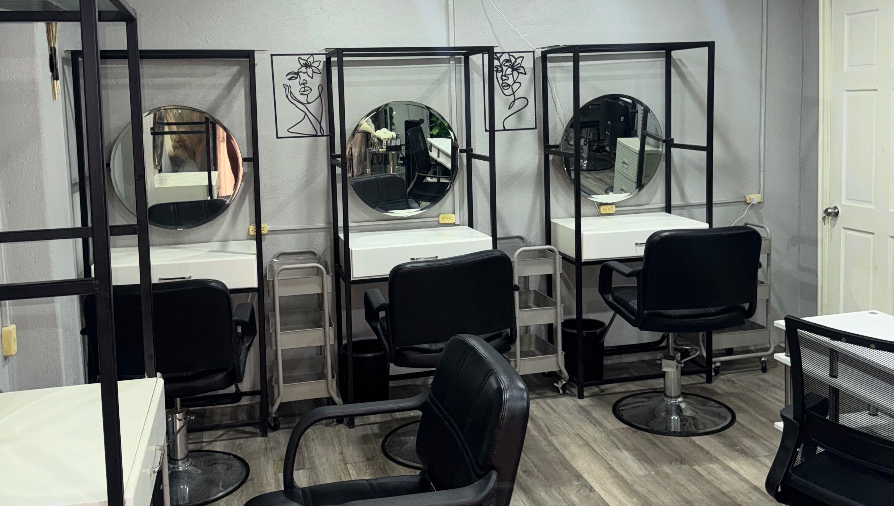 Elegant styling stations at Glam Looks Beauty Salon, Demerara-mahaica, Demerara-mahaica, GY.