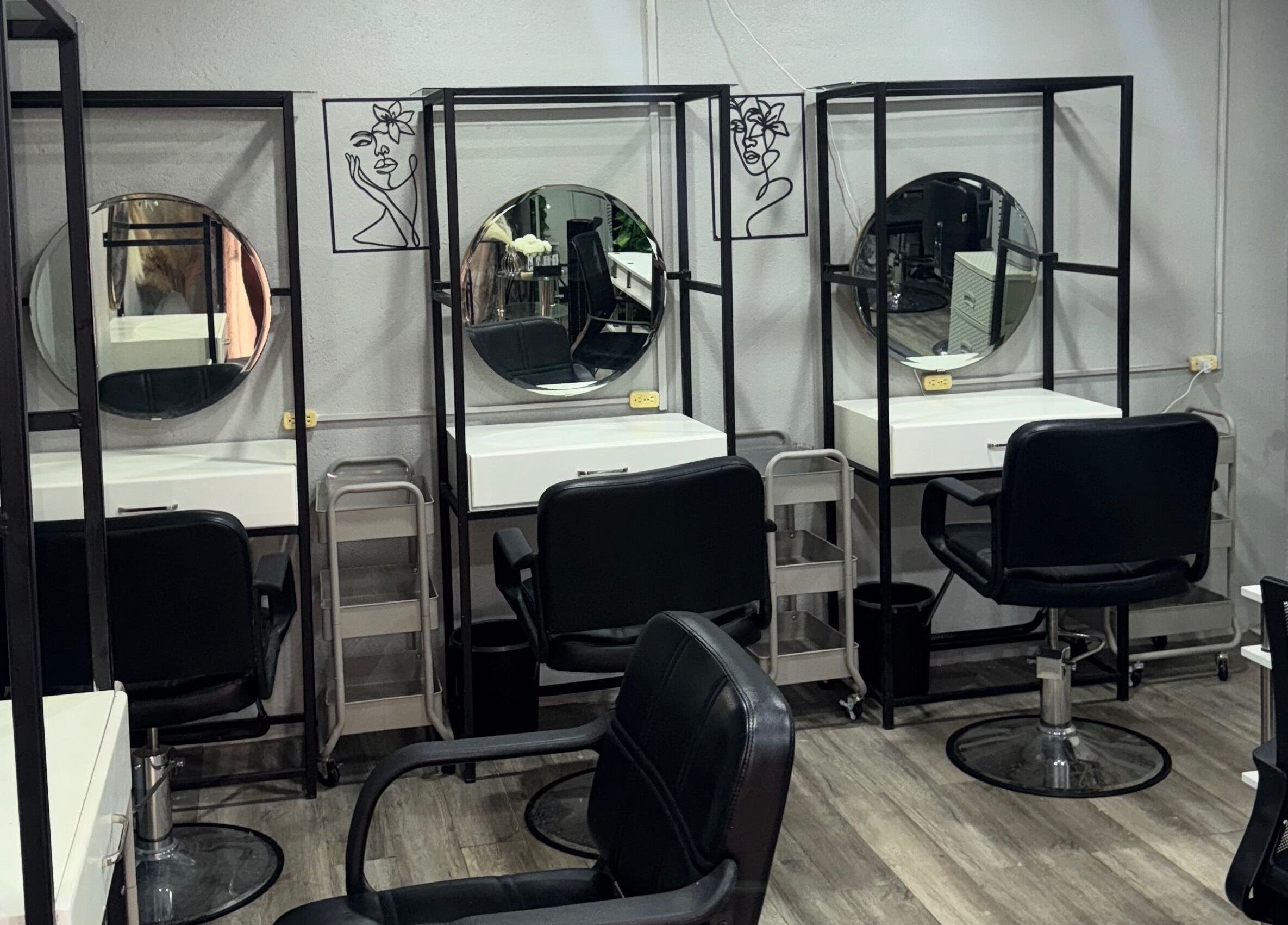 Elegant styling stations at Glam Looks Beauty Salon, Demerara-mahaica, Demerara-mahaica, GY.