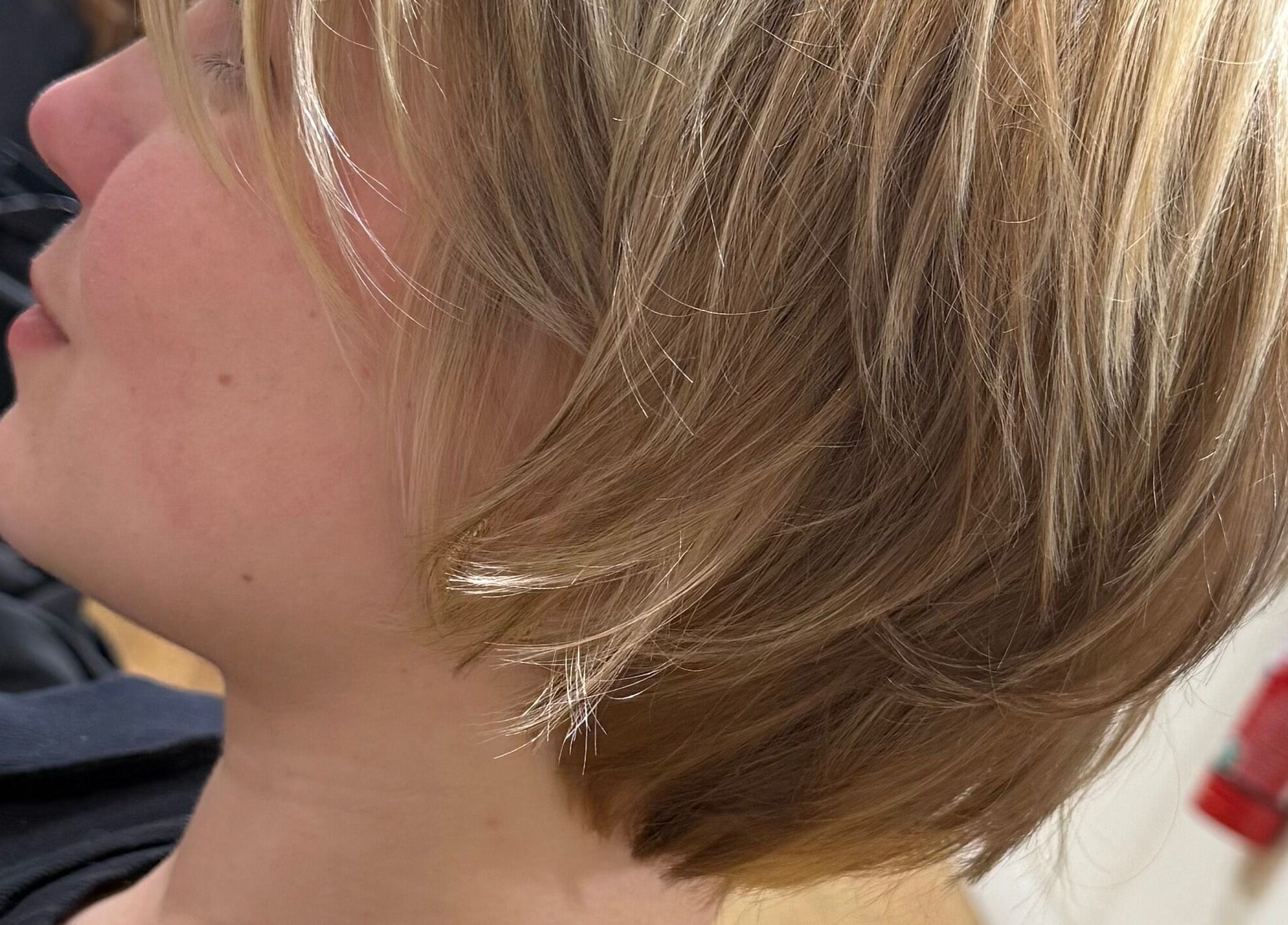 Blonde bob hairstyle at Miss Organic Salon, Prahran, Victoria, AU showcases chic elegance.
