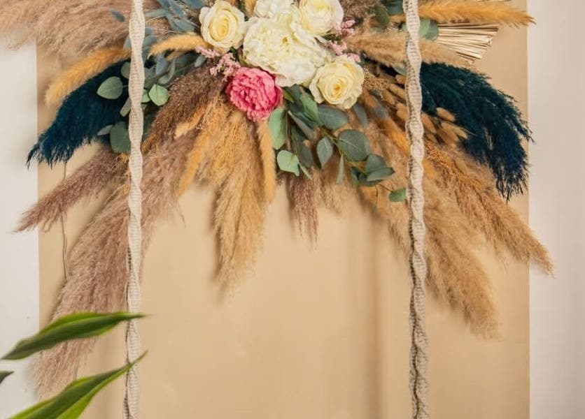 Décoration florale élégante chez S’Nails à La Garde, Provence-alpes-côte D'azur, FR.