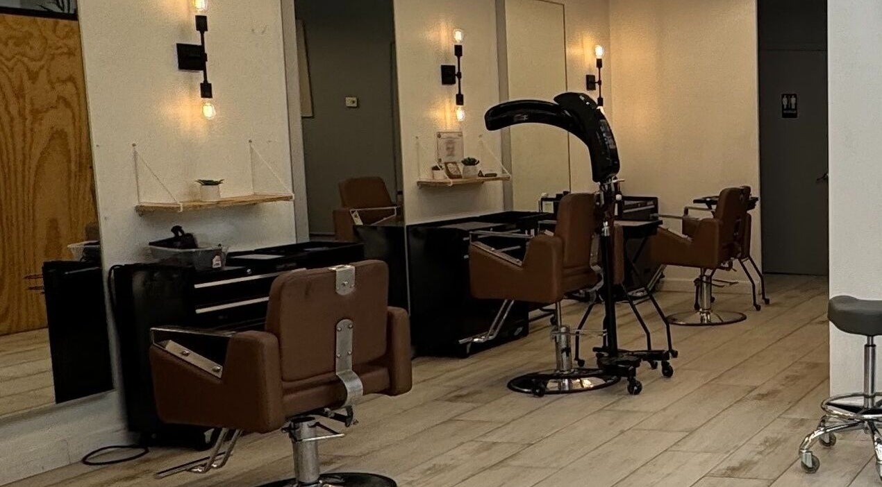Elegant haircut stations at Hair Lab Studio Salon in Fort Lauderdale, FL, US, highlighting modern decor.