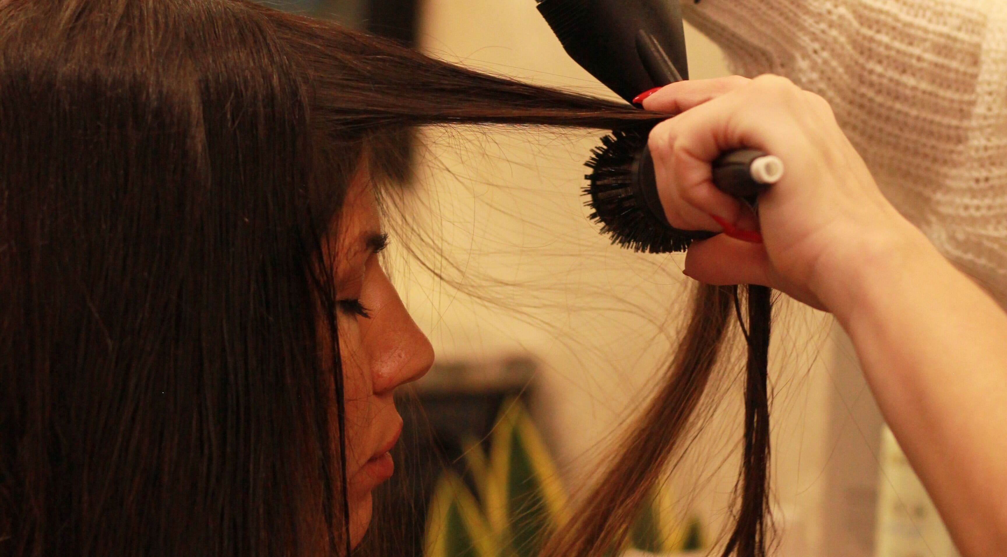 Styling capelli al Nuovo Salone Dante - Professionisti per Donna & Uomo a Verona, Veneto, IT.