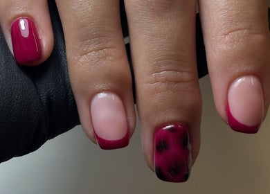 Elegant pink and red nail design at Beauty Box Spa, Bracknell, England, GB enhances beauty and style.