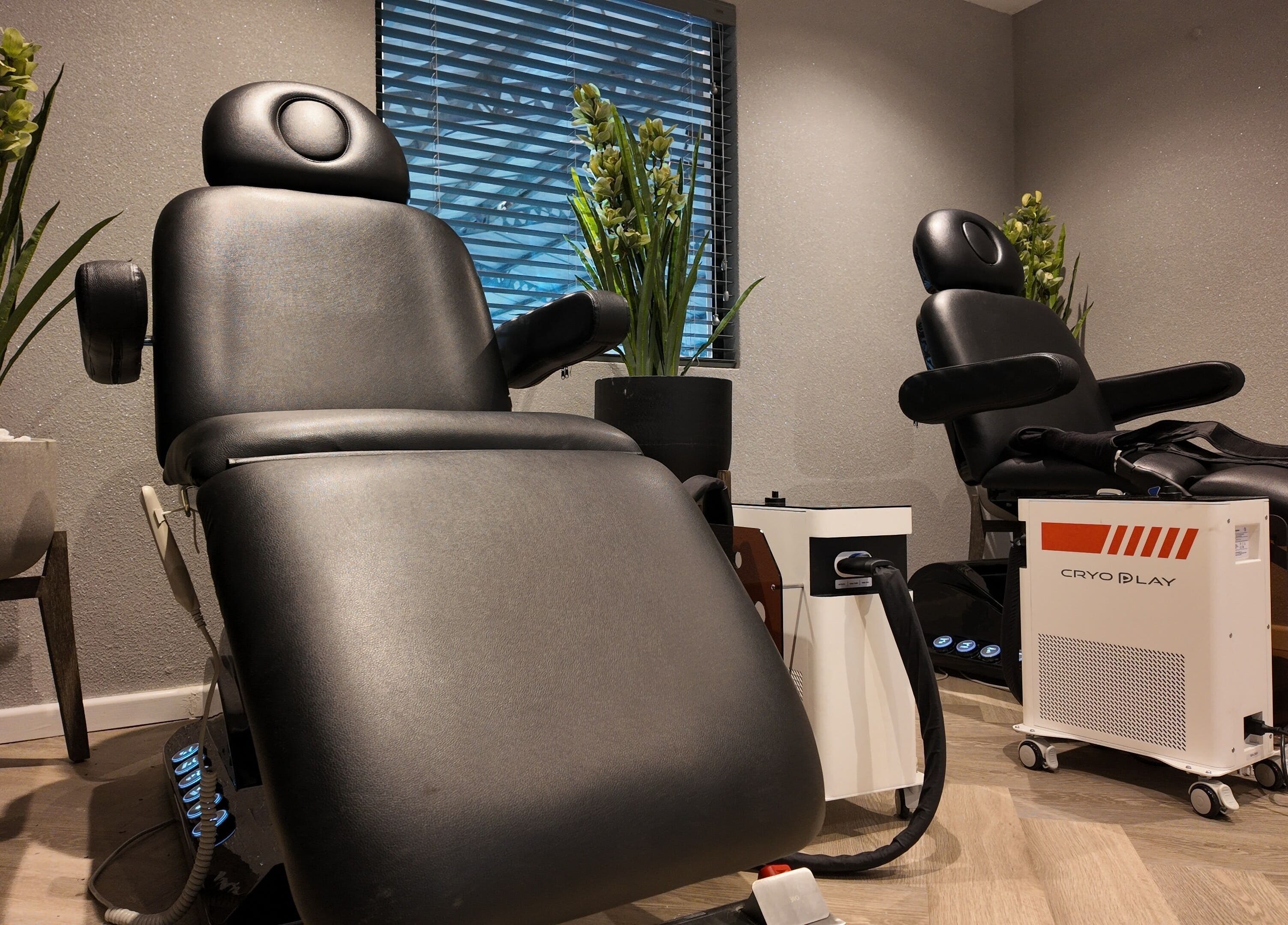Relaxing cryotherapy chairs at Play Recovery Centre, Mount Edgecombe, Kwazulu-natal, ZA offering wellness treatments.