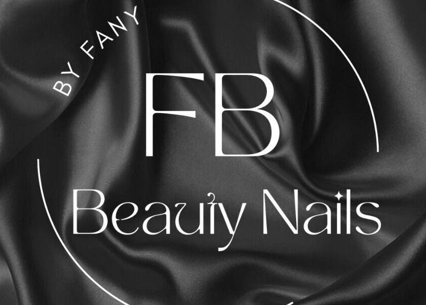 Logo élégant de FB Beauty Nails à Castelnau-de-médoc, Nouvelle-aquitaine, FR sur fond noir satin.