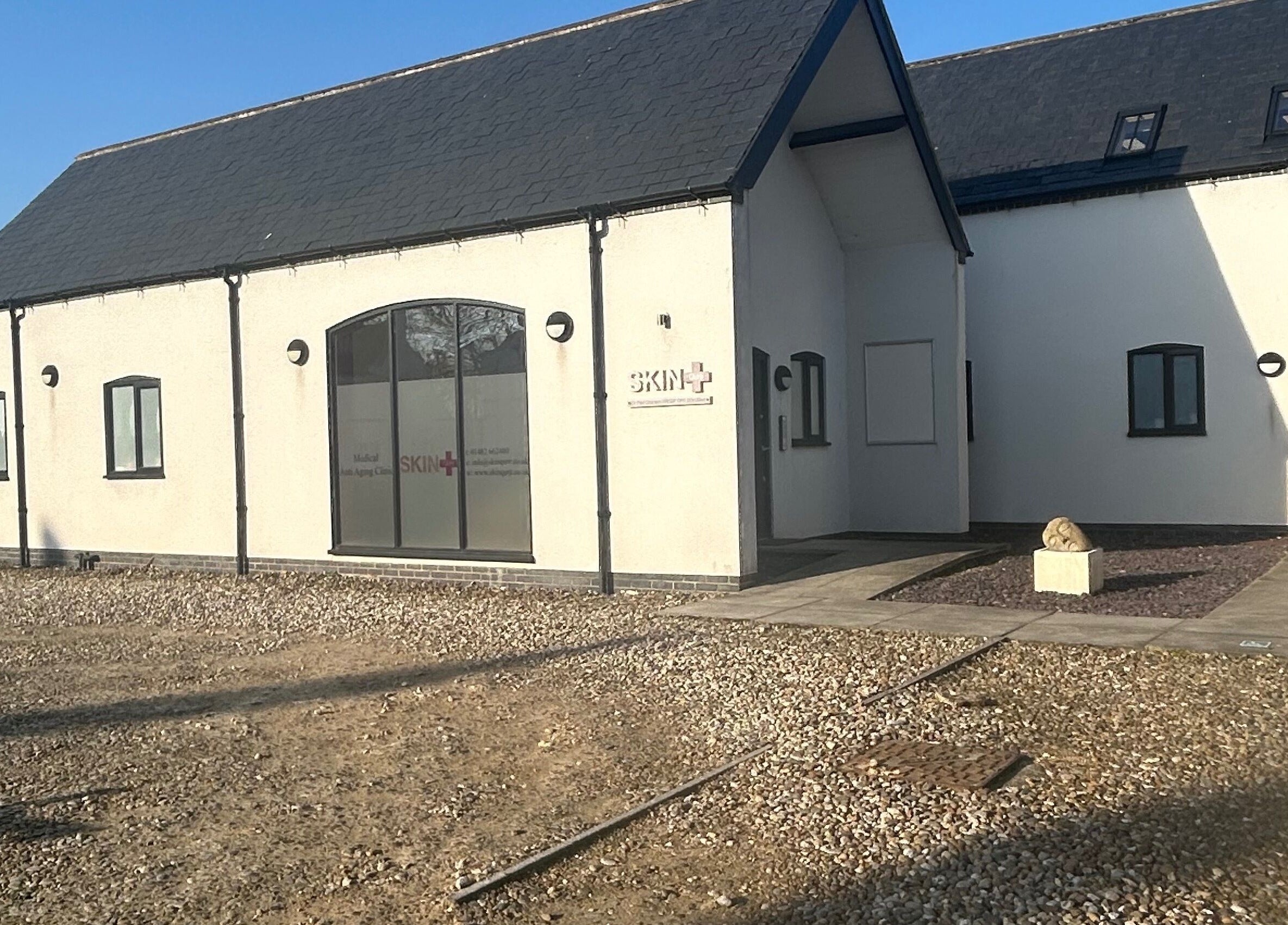 Exterior view of Beverley @ Akina hair salon in Hull, England, GB with modern architecture.